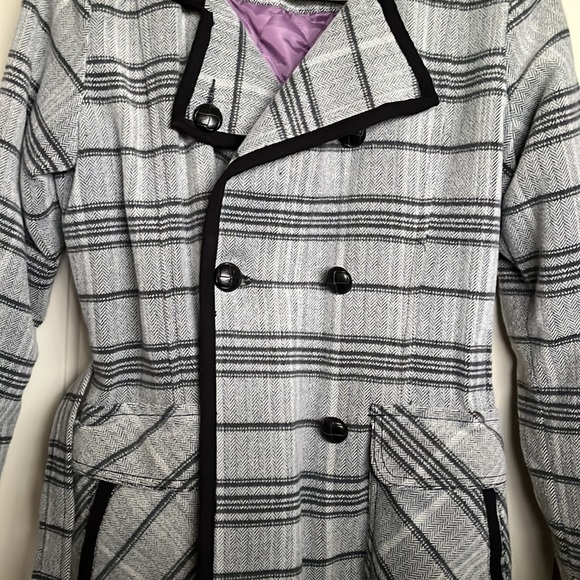 Maurices Junior Plaid Coat - Picture 3 of 8